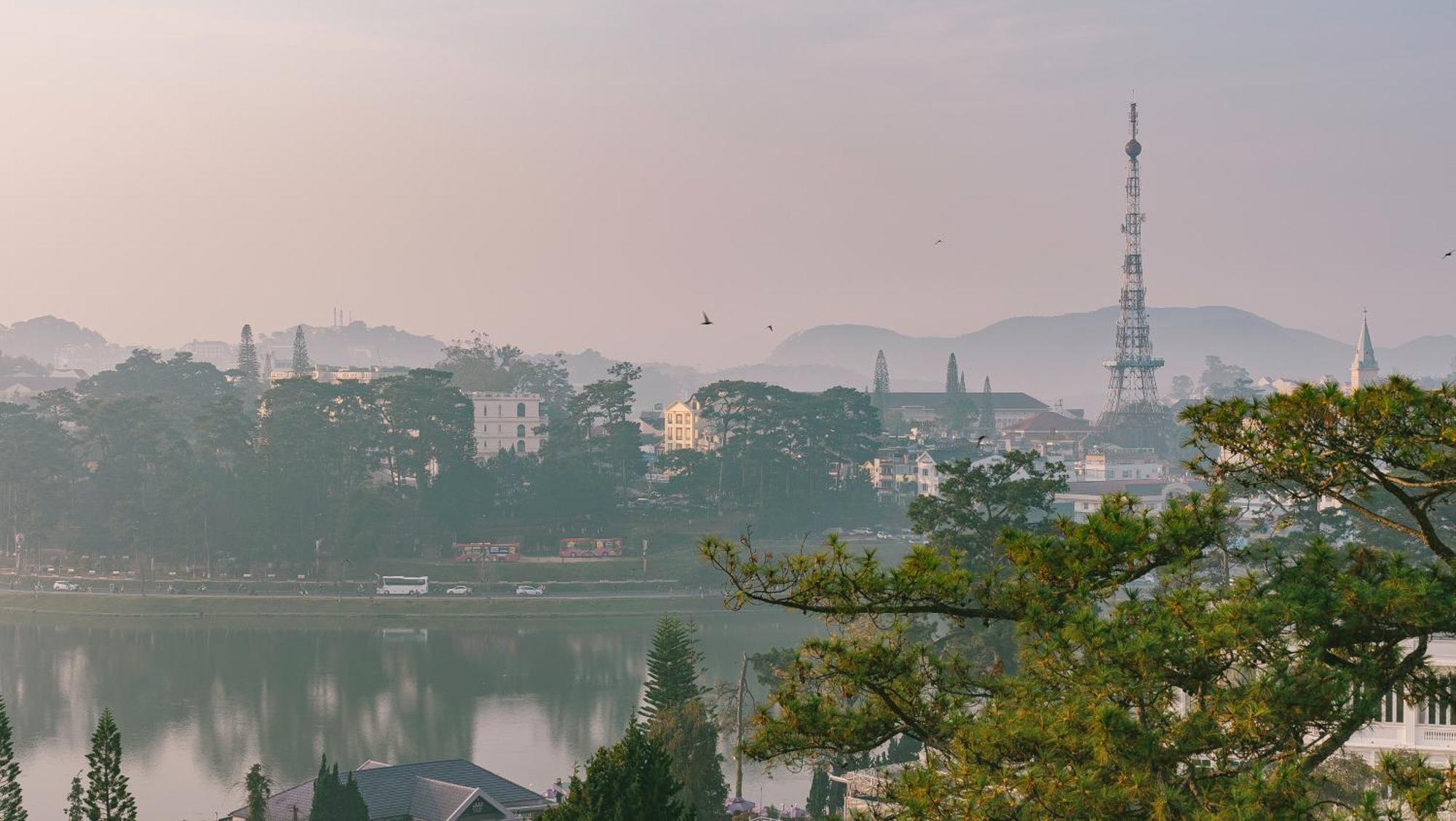 River Park Hotel Dalat Exterior photo