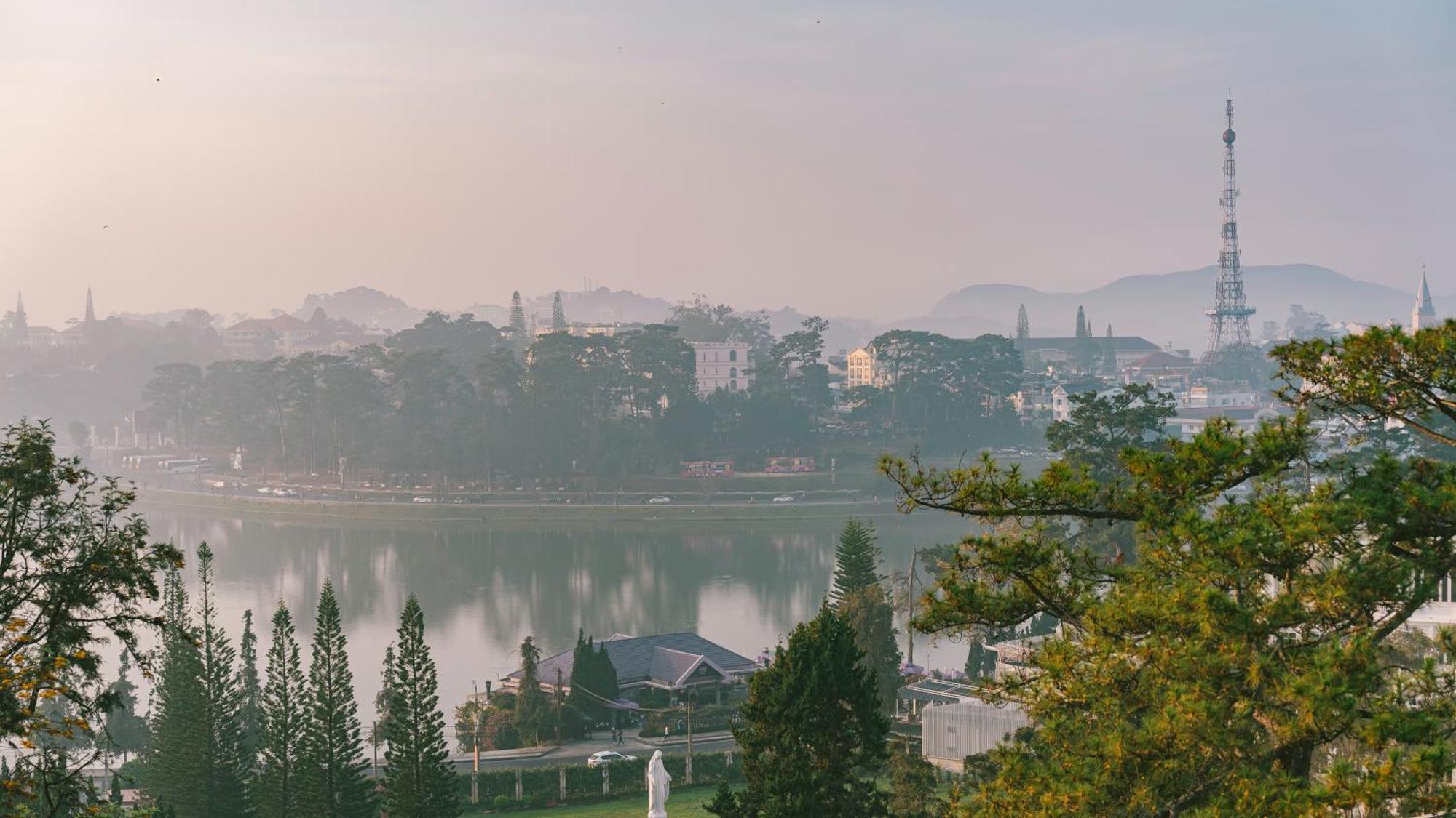 River Park Hotel Dalat Exterior photo