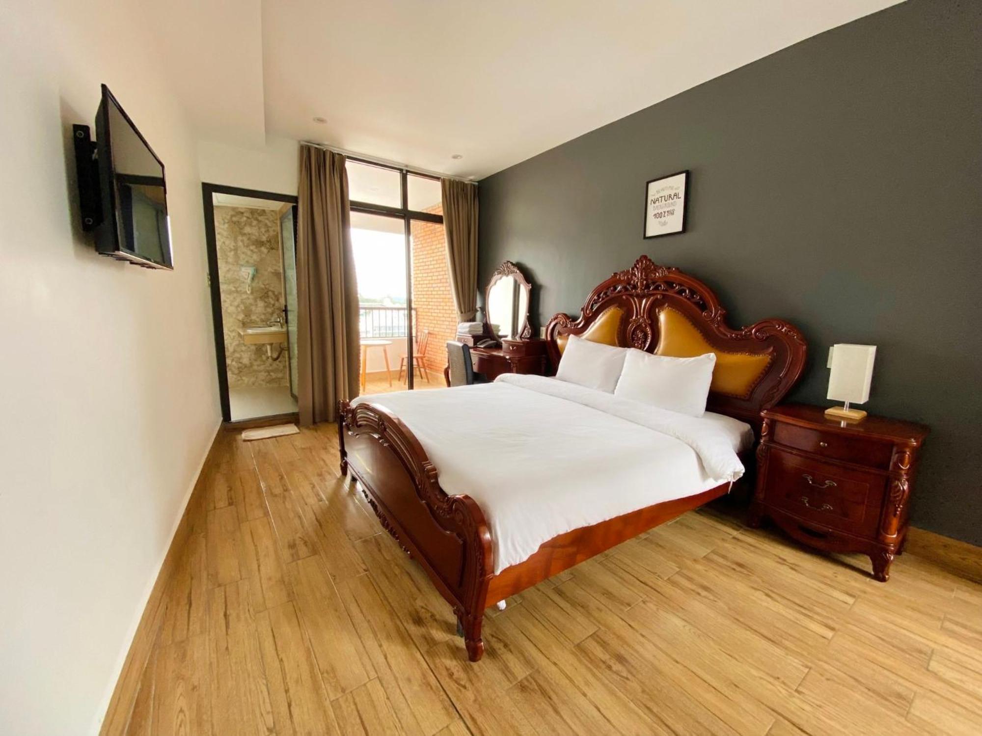 River Park Hotel Dalat Exterior photo