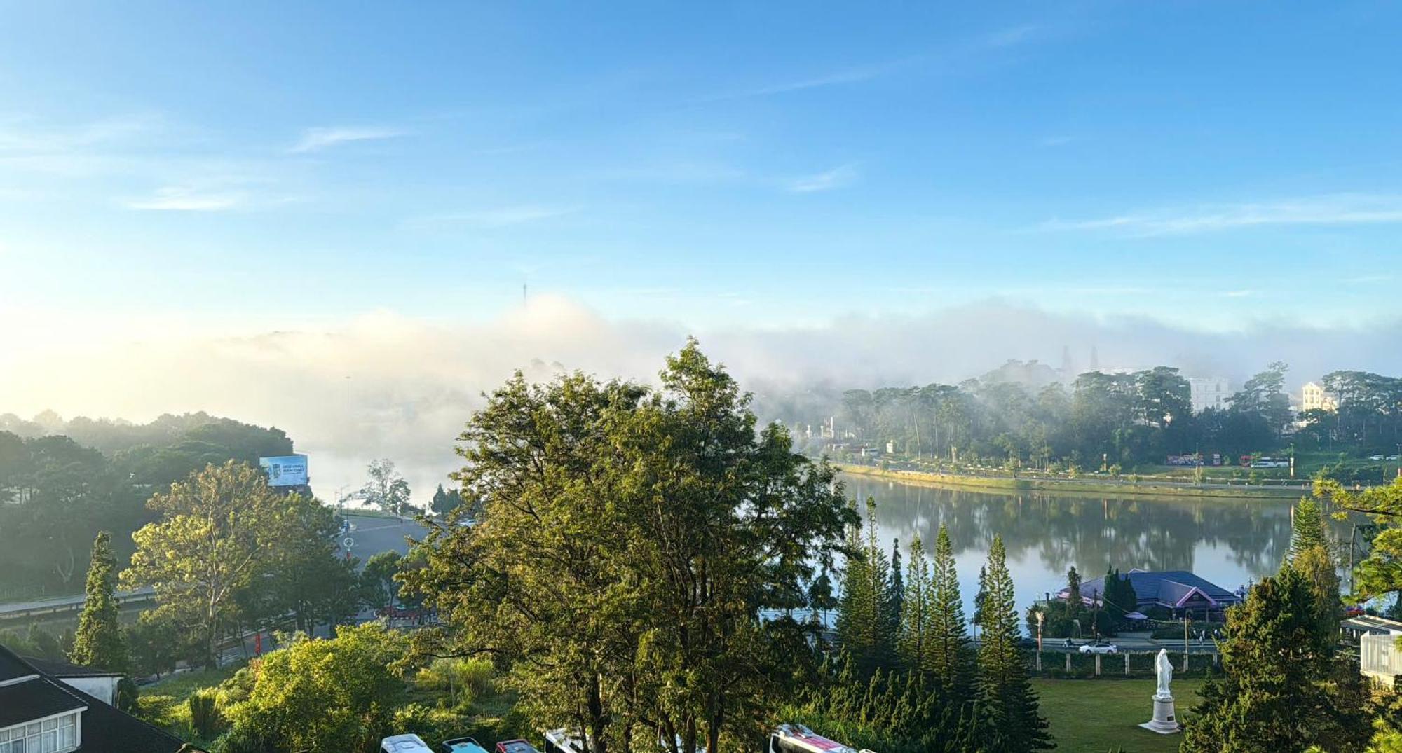 River Park Hotel Dalat Exterior photo